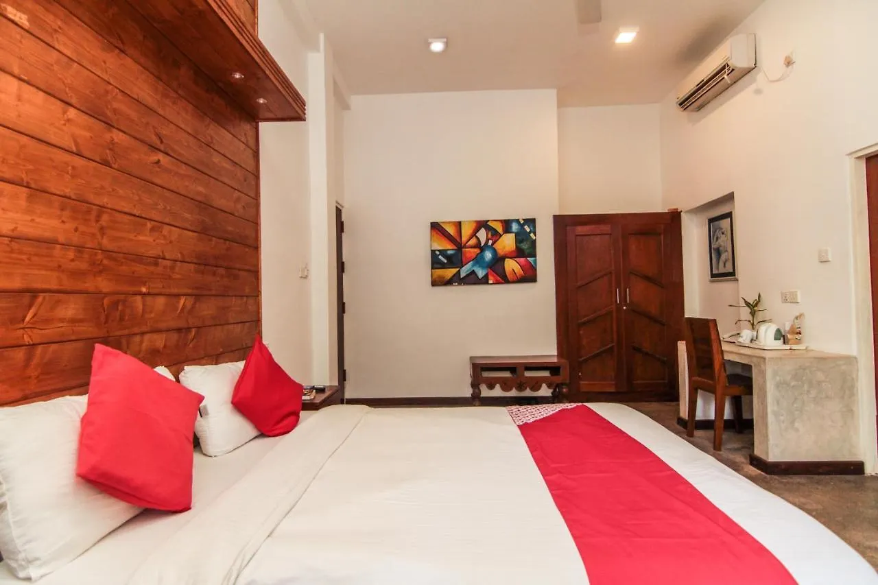 Gomez Place Negombo Guest house