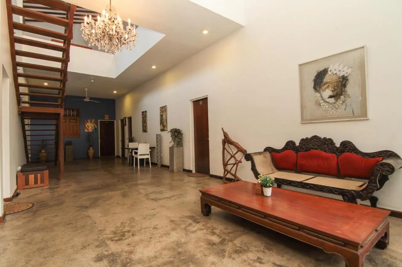 Gomez Place Negombo